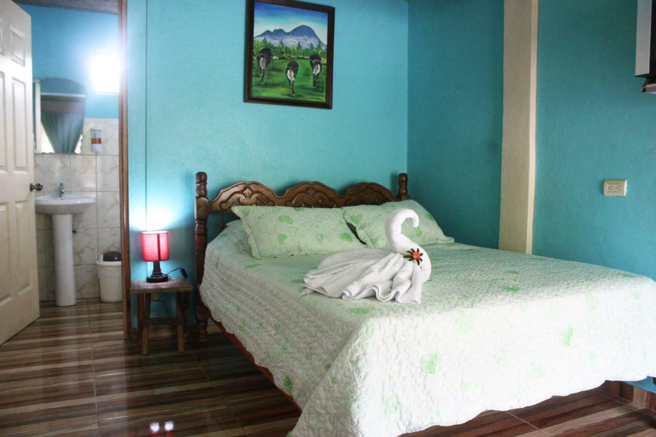 Cabinas Cascada Rio Celeste Bijagua Luaran gambar